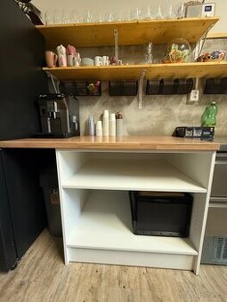 Kuchyňský nábytek