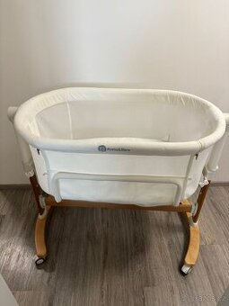 Dětská postýlka PETITE&MARS, záruka do 2027