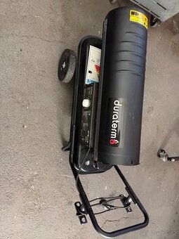 Naftové ohřívadlo