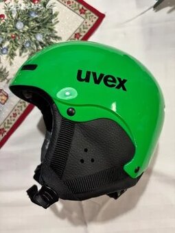 Dětská lyžařská přilba UVEX - TOP STAV