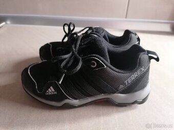 Tenisky Adidas Terrex vel 28