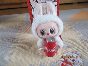 Plyšák Labubu Coca Cola Zn. Pop Mart