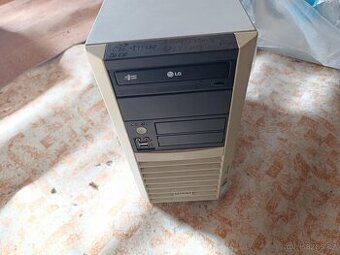 počítač esprimo Celeron 3,4 ghz