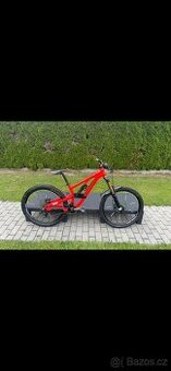 Sjezdové freeride downhill kolo scott voltage fr710