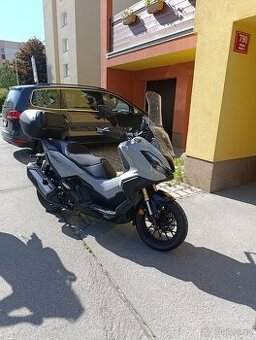 Honda ADV 350