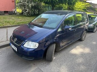 Vw touran 1t1 1.9 tdi bkc 7 míst