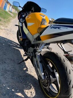 Honda CBR 929