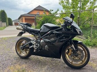 Triumph Daytona 675