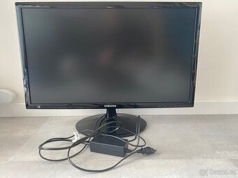 Samsung S24D300HS 24" (LS24D300HS/EN)