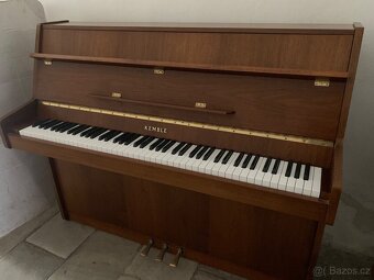 Klavír piano Kemble