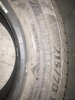 215/70R15C Matador