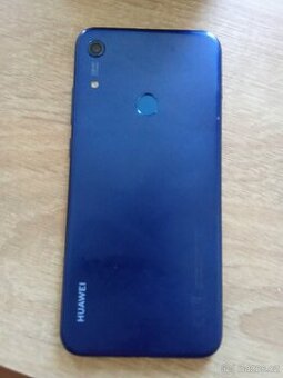 Prodej mobilního telefonu Huawei Y6s