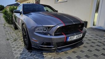 Predám Ford Mustang 2014 Premium výbava