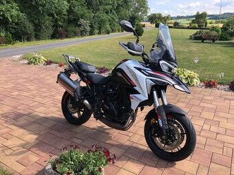 Benelli 702 trk ,rv.2024