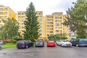Prodej DR bytu 3+1, 75m² s lodžií a sklepem, 7/NP7, Trója