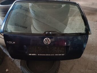 Páté dveře vw golf IV Variant