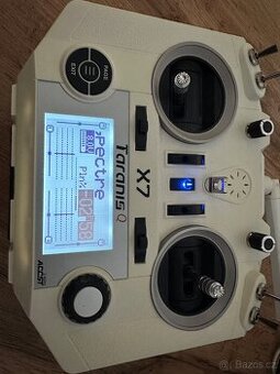 FrSky Taranis Q X7 (ACCST) + baterka