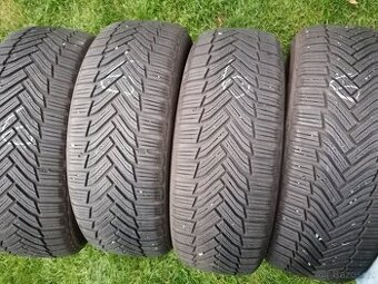 4ks zimních pneu 205.55r16 Michelin