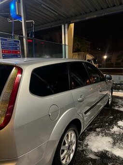 Ford fokus 2 2009 1,6 benzin