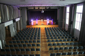 Pronájem společenských prostor se zahradou v Líšni