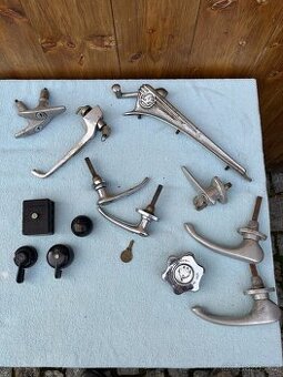 Prodám Díly Aero Škoda Tatra Praga a jiné