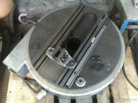 Lícní deska, frézovací hlavy na vyvrtávačku WHN13, opora