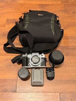 Olympus OM-D + objektivy