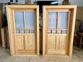 Prodám modřínová,špaletová i kartáčovaná okna,dveře.