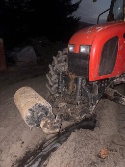 Přední hydraulika Zetor