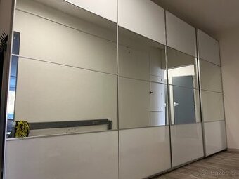 Šatní skříň IKEA PAX 400 cm