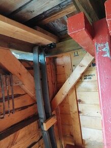 Listová pera Renault Midlum