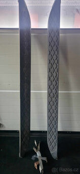 Boční prahové stupně pro FIAT FREEMONT 2011-2015