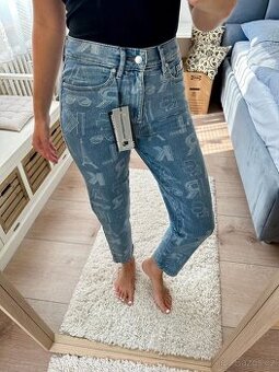 KARL LAGERFELD DŽÍNY