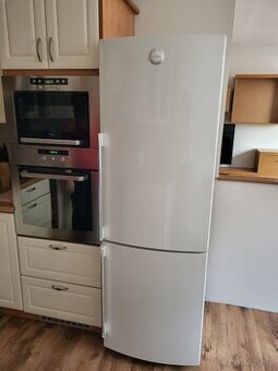 Lednice GORENJE RK68 SYW