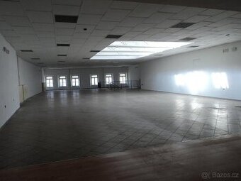 Obchod   v  centru Sušice za 20 000 mesične +BONUS - 1