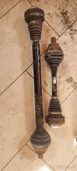 Prodám poloosy z octavia 2 BKD 2.0 tdi 103 kw 6q