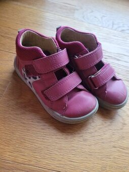 Celoroční boty Superfit superfree vel.č. 24