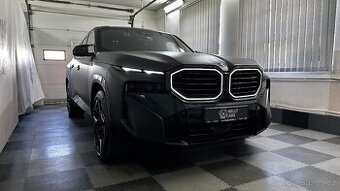 BMW XM, 4.4 V8TT HYBRID / MAXIMÁLNÍ VÝBAVA / ODPOČET