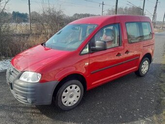 Volkswagen Caddy Life  1.4 TSI 59Kw, Tažné, serviska