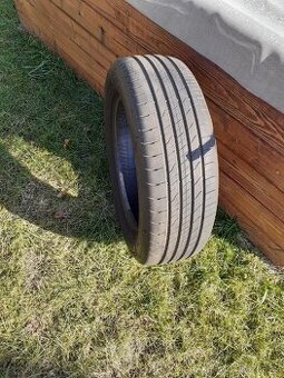 Letní pneu GoodYear 215/60/R17