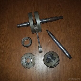 Babetta 210 - Motor díly