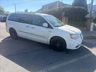 Chrysler Town Country 3,6 RT DVD Kůže 2011