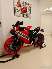 Honda CBR 1000 RR ,Repsol - 1