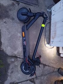 Elektrokoloběžka senkor scooter one 2020