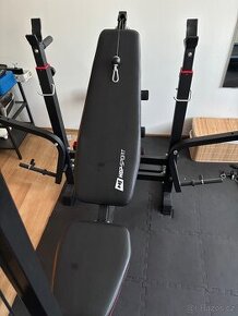 Tréninková lavice HS-1075 Pro s kladkou a modlitebníkem