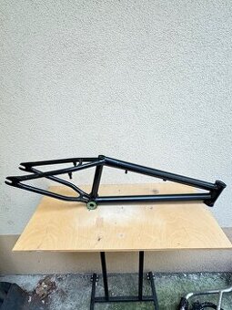 Bmx rám