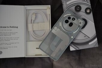 Nothing Phone (3a) Pro 12GB/256GB, top stav