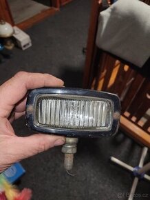 Couvaci,mlhové světlo na Autoveterána