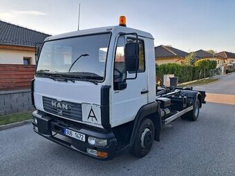 Man L2000 hákový nosič kontejneru