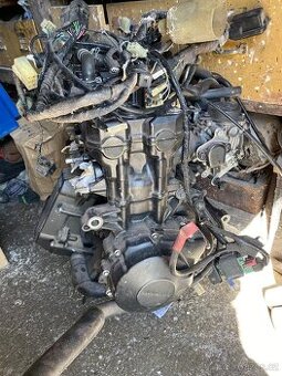 Motor Honda 600